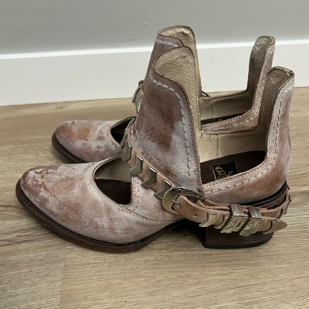 Freebird Blade Boots